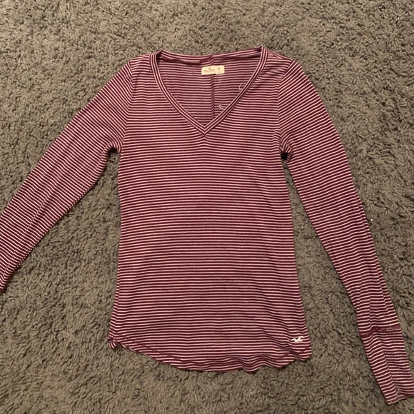 hollister striped v neck - Picture 1 of 1